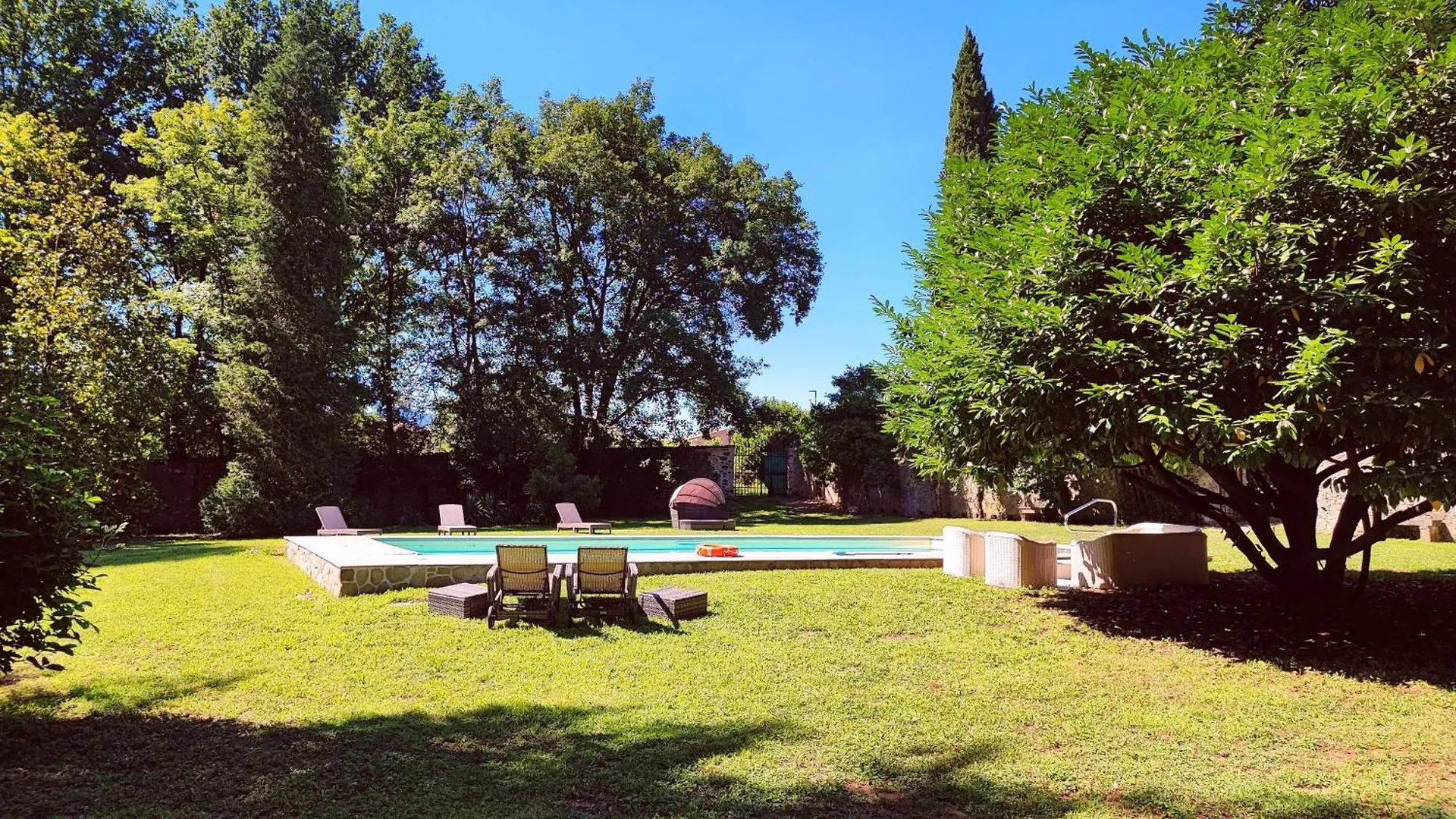 Guest house Case Bernardini Suites Ghivizzano Italy