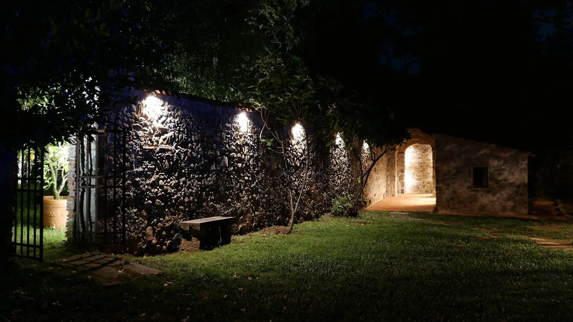 Case Bernardini Suites Ghivizzano