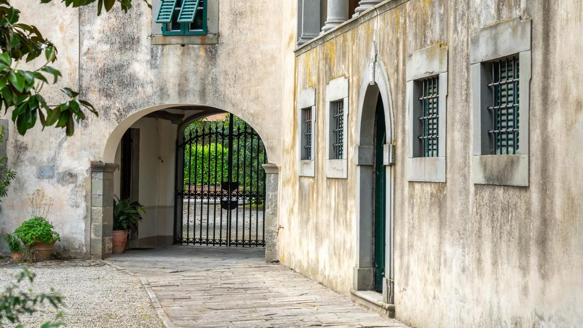 Case Bernardini Suites Ghivizzano Italy